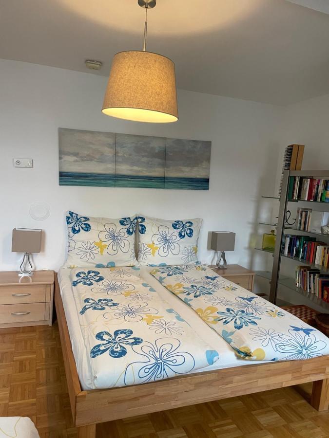 Grazer Schwalbe Apartment ภายนอก รูปภาพ